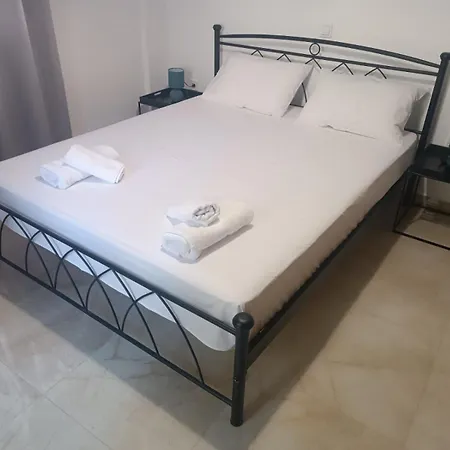 Aura Ionis Spacious House With Amazing Views *